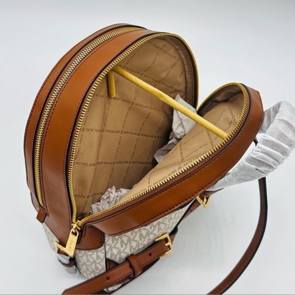 Michael Kors Medium Jaycee Zip Packet Backpack Vanilla - Picture 10 of 12